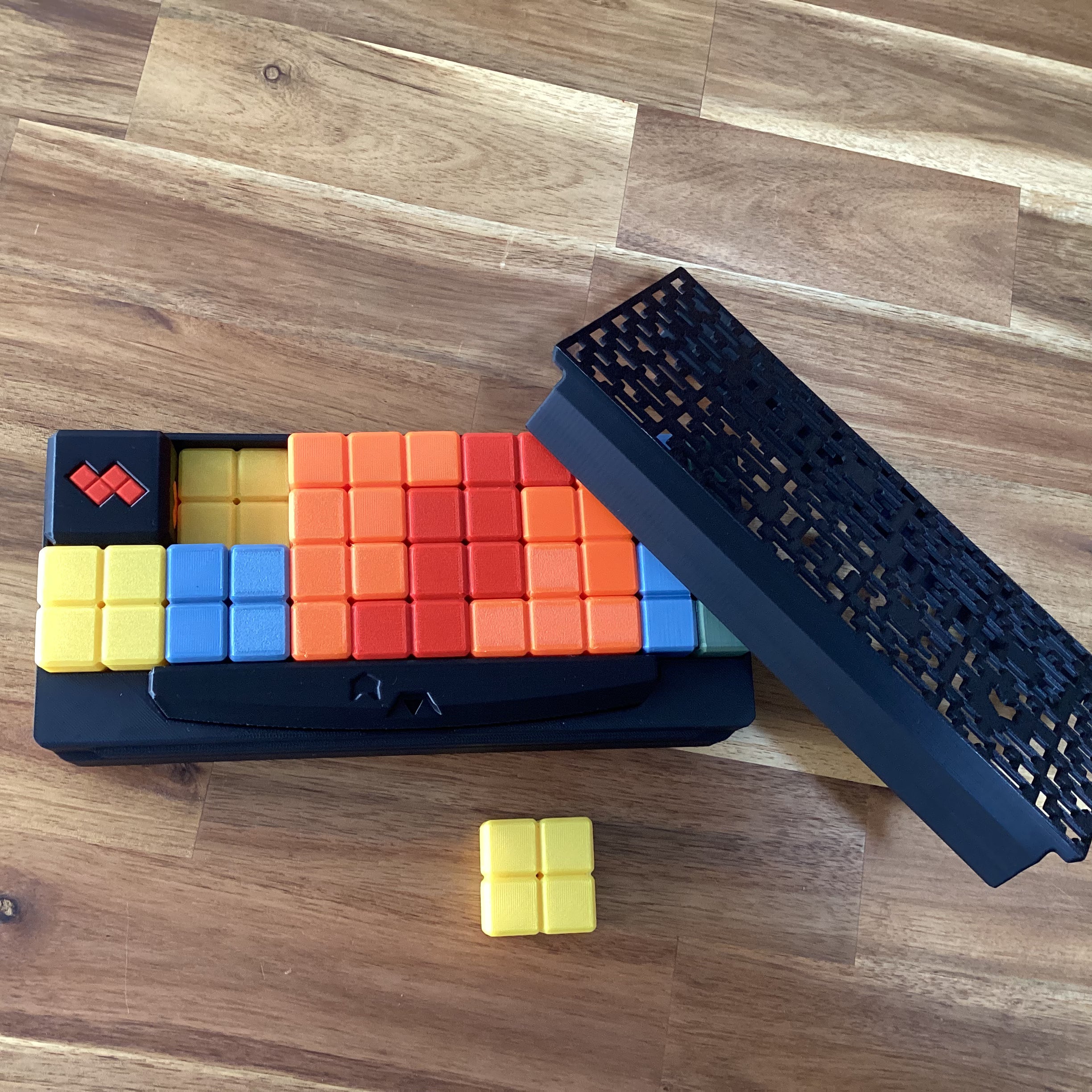 Jeux de société Tetr_s