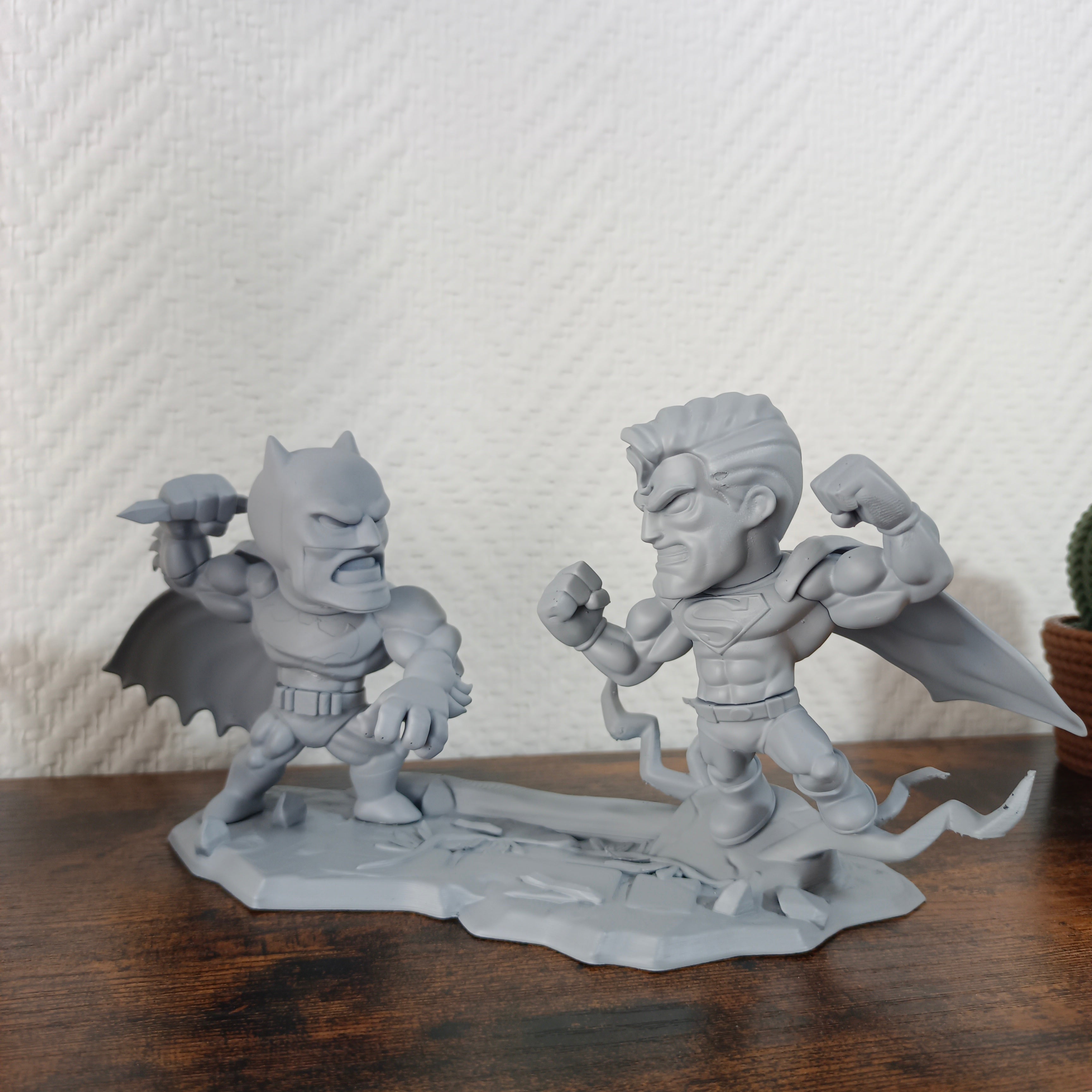 Figurine a peindre Batman Vs Superman POP