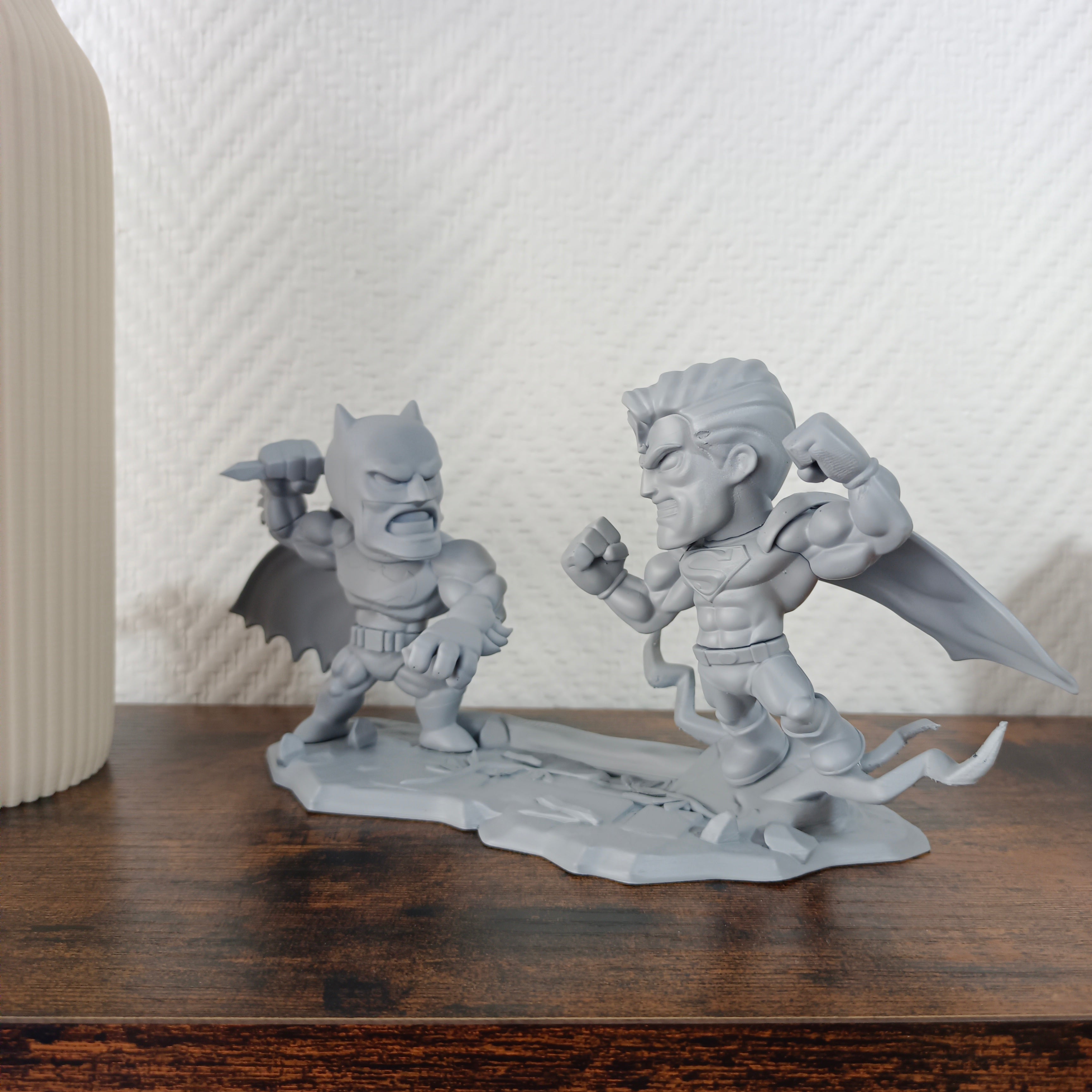 Figurine a peindre Batman Vs Superman POP